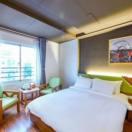 The Noble Swan Hotel Saigon Ho Şi Min Exterior foto