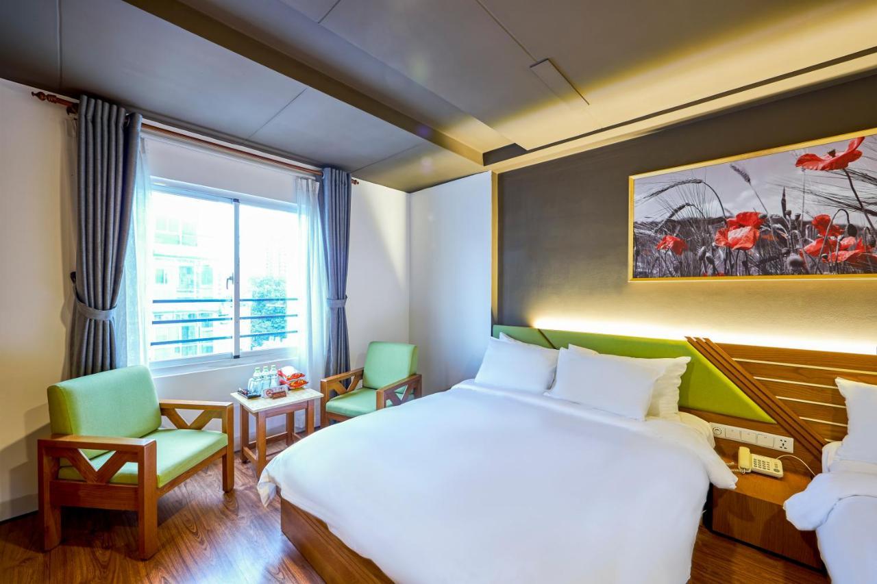 The Noble Swan Hotel Saigon Ho Şi Min Exterior foto